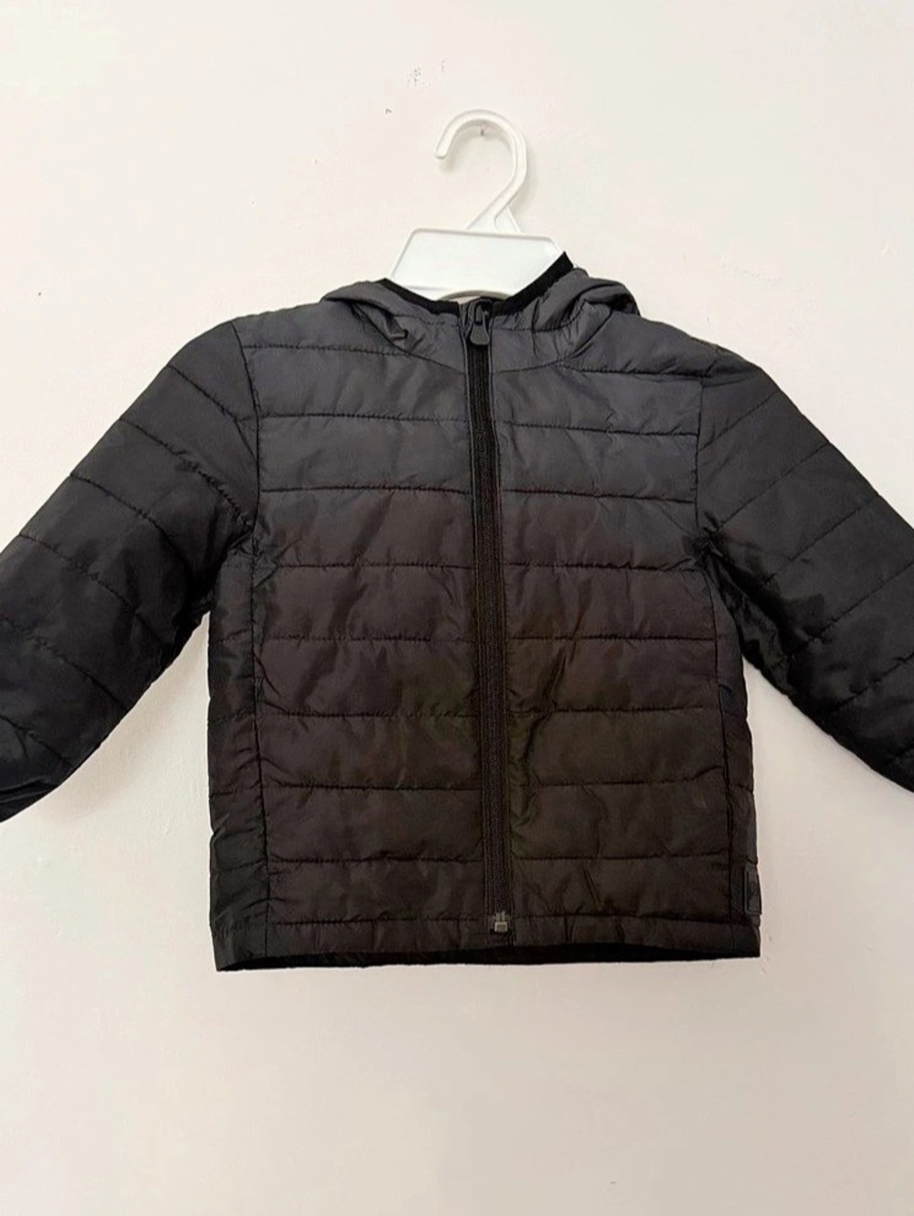 Gap Lightweight Puffer Kids Black Dinosaur Hooded Puffer Size 2T Like New